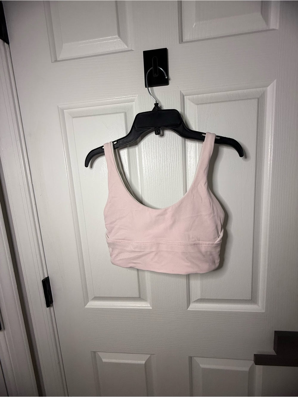 lululemon athletica reversible white/Pale Pink Scoop-Back Sports Bra size 6